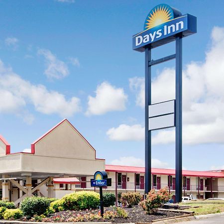 Days Inn By Wyndham Knoxville West מראה חיצוני תמונה